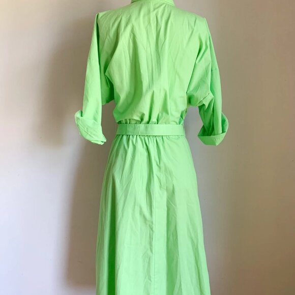 Classy Vintage Lime Green Shirt Dress Flattering, Fun, Compliments All Day! - Picture 5 of 5